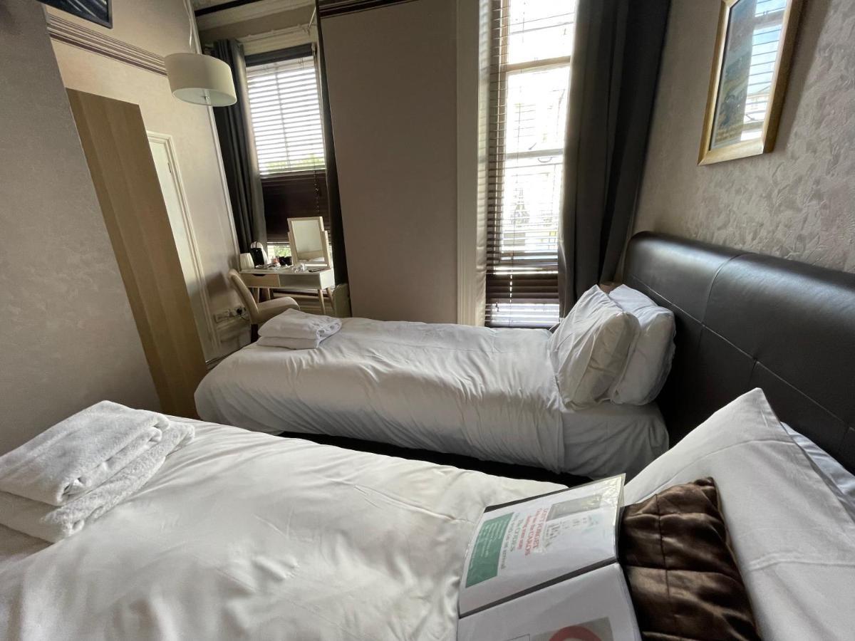 Bed and Breakfast The Mowbray Eastbourne Zewnętrze zdjęcie